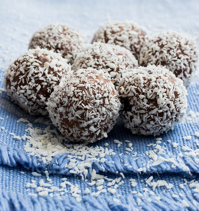 Date, Almond and Coconut balls.